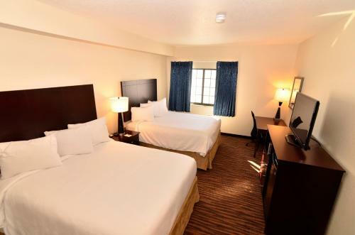 Hotel Cobblestone Inn & Suites - Holstein