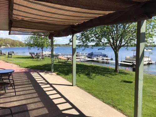 Hotel Fife Lake Lodging