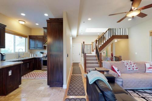 Comfort Lodge