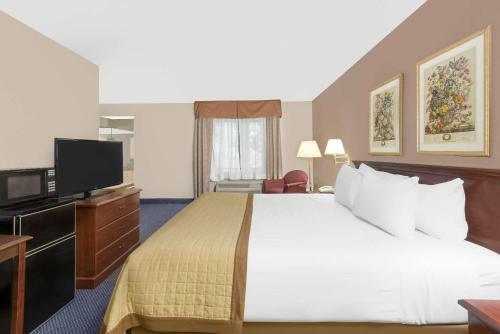 Hotel Baymont By Wyndham Zanesville