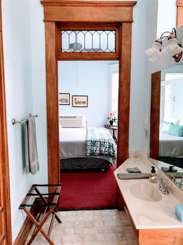 Bed & Breakfast Edwardian Inn