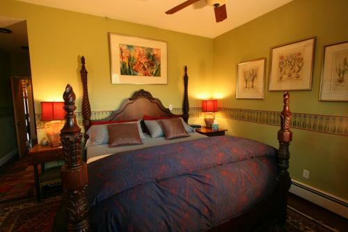 Alpenhof Bed & Breakfast