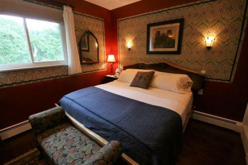 Alpenhof Bed & Breakfast