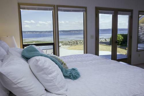 238 - Bells Beach Getaway