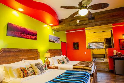 Nomads Hotel