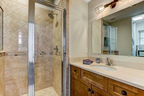 Jbh 115 W 2nd Apt #1