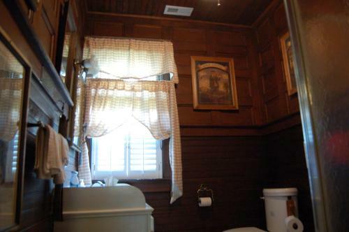 Bed & Breakfast Mountain Laurel Inn