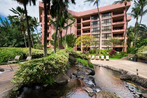Apartamentos Kahana Falls Resort
