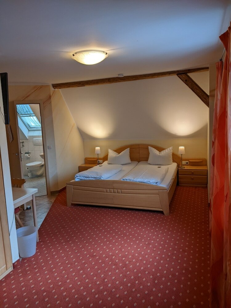 Hostal Gasthof Adler