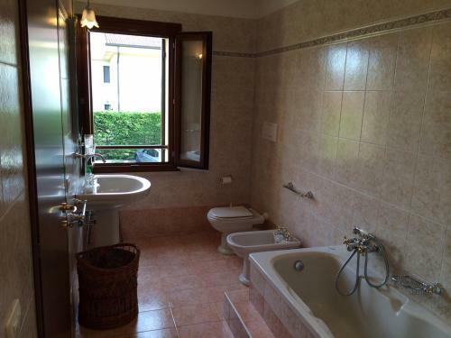 A Villa Esperia Bed And Breakfast