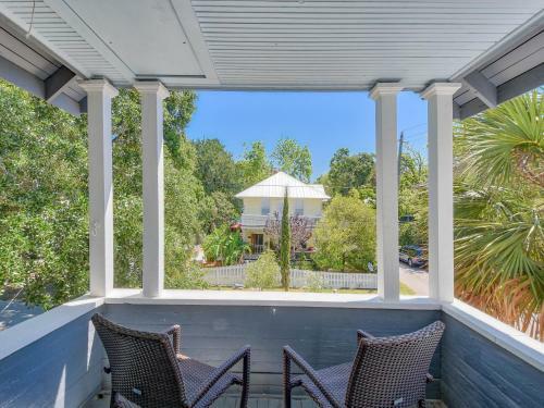 66 Weeden Street Home