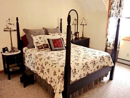 Cold Moon Farm B&B
