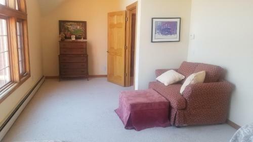 Cold Moon Farm B&B