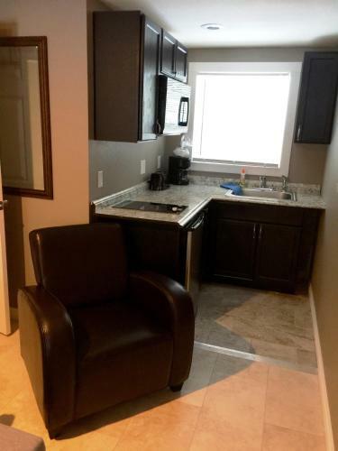Brimley Motel Suites