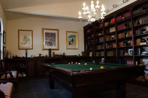 Bed & Breakfast Pueblo Canyon Inn