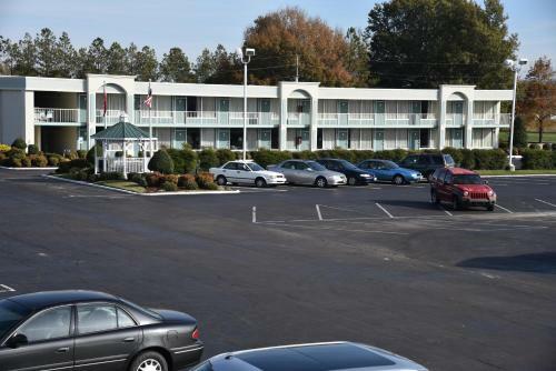 Motel Hospitality House