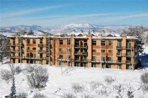 Storm Meadows Club B Condominiums - Cb313