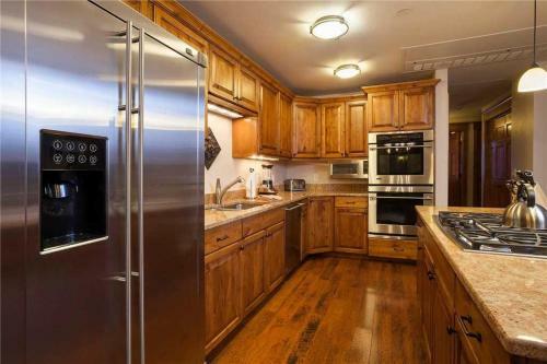 Highmark Steamboat Springs - Hm5e