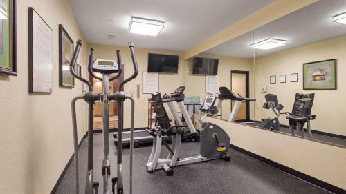 Hotel Best Western Plus Victoria Inn & Suites