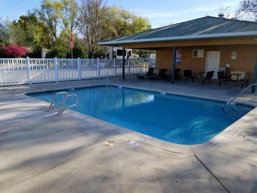 Motel Gridley Inn & Rv Park