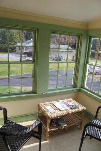 Blue Rock Bed And Breakfast