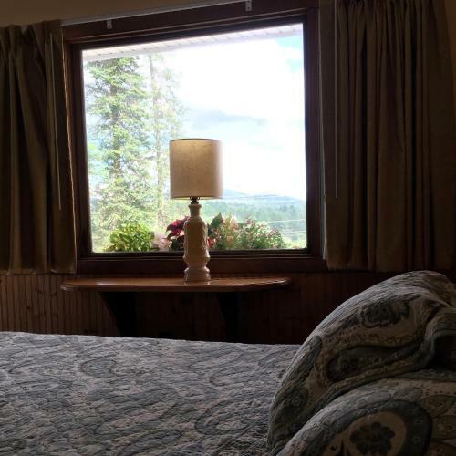 Marshfield Inn & Motel