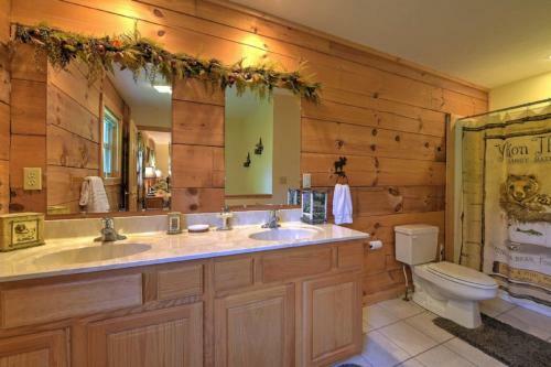 Ridgeview Lodge Home