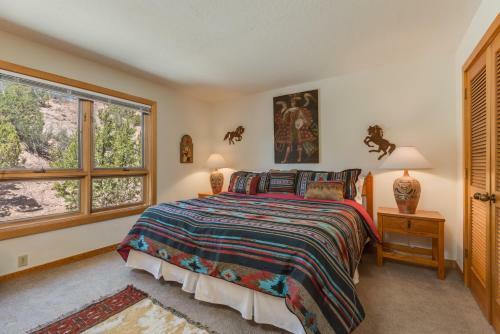 2 Bedroom - Secluded - Acoma