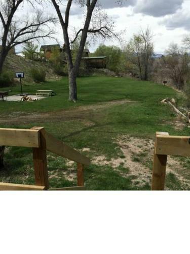 Holiday Lodge Rv & Campground