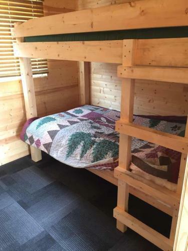 Holiday Lodge Rv & Campground