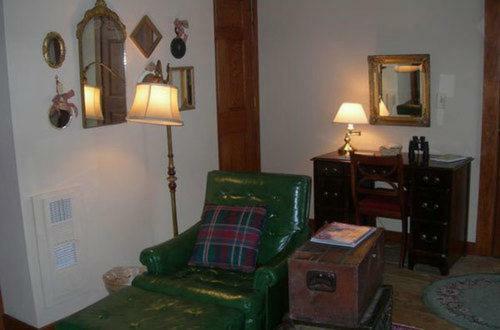 Bed & Breakfast Strawberry Farm B And B