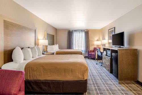 Hotel Quality Inn & Suites