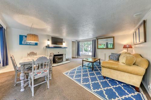 Bob's Riverfront Retreat