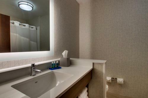 Hotel Holiday Inn Express & Suites Mt Sterling North