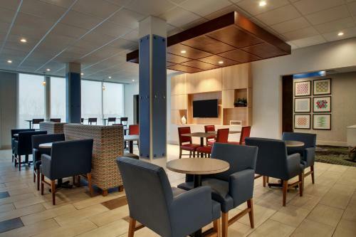 Hotel Holiday Inn Express & Suites Mt Sterling North