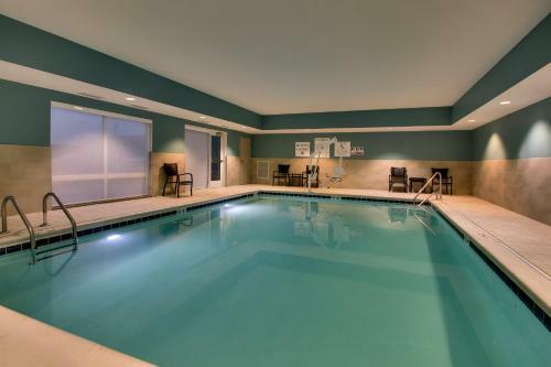 Hotel Holiday Inn Express & Suites Mt Sterling North