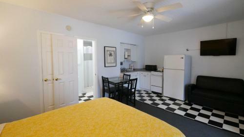 Posada Sabal Palms Inn