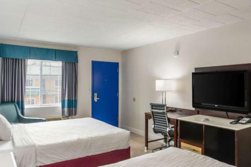 Hotel Rodeway Inn