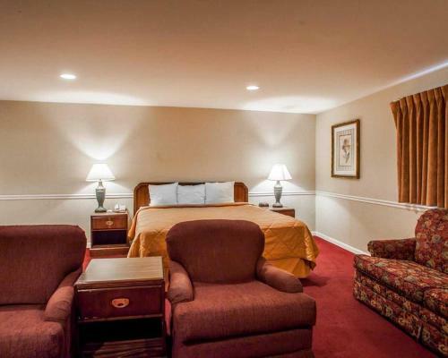 Hotel Rodeway Inn Lyons - La Grange