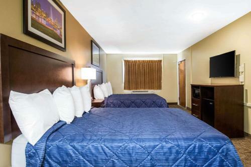 Hotel Rodeway Inn Lyons - La Grange