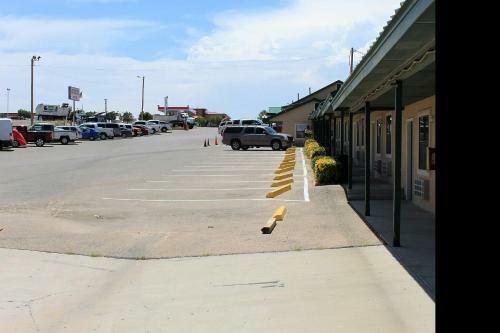 Adobe Inn Motel