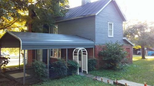 The Watauga House