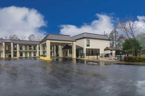 Hotel Quality Inn Raeford