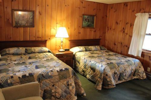 Hotel Nootka Lodge