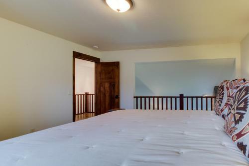Elk Park Lodge