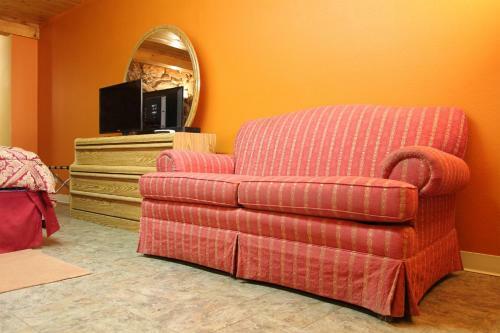 Country Inn Motel
