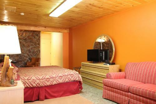Country Inn Motel