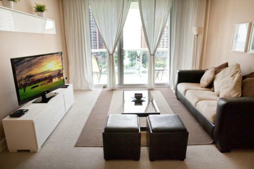 Apartamento Collins Condo #105482