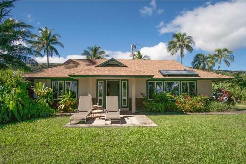 Pukoo Cottage