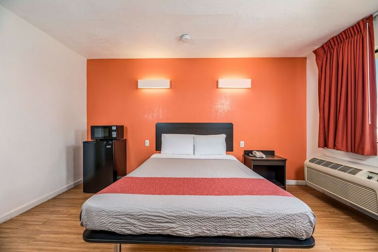 Hotel Motel 6 Westley Ca